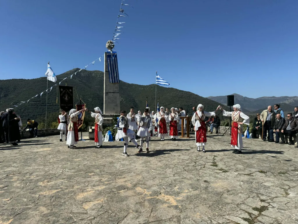 Οι εκδηλώσεις του Δήμου Καλαβρύτων για την 205η Επέτειο κήρυξη της Επανάστασης NEEΣ ΦΩΤΟ 39 Οι εκδηλώσεις του Δήμου Καλαβρύτων για την 205η Επέτειο κήρυξη της Επανάστασης NEEΣ ΦΩΤΟ