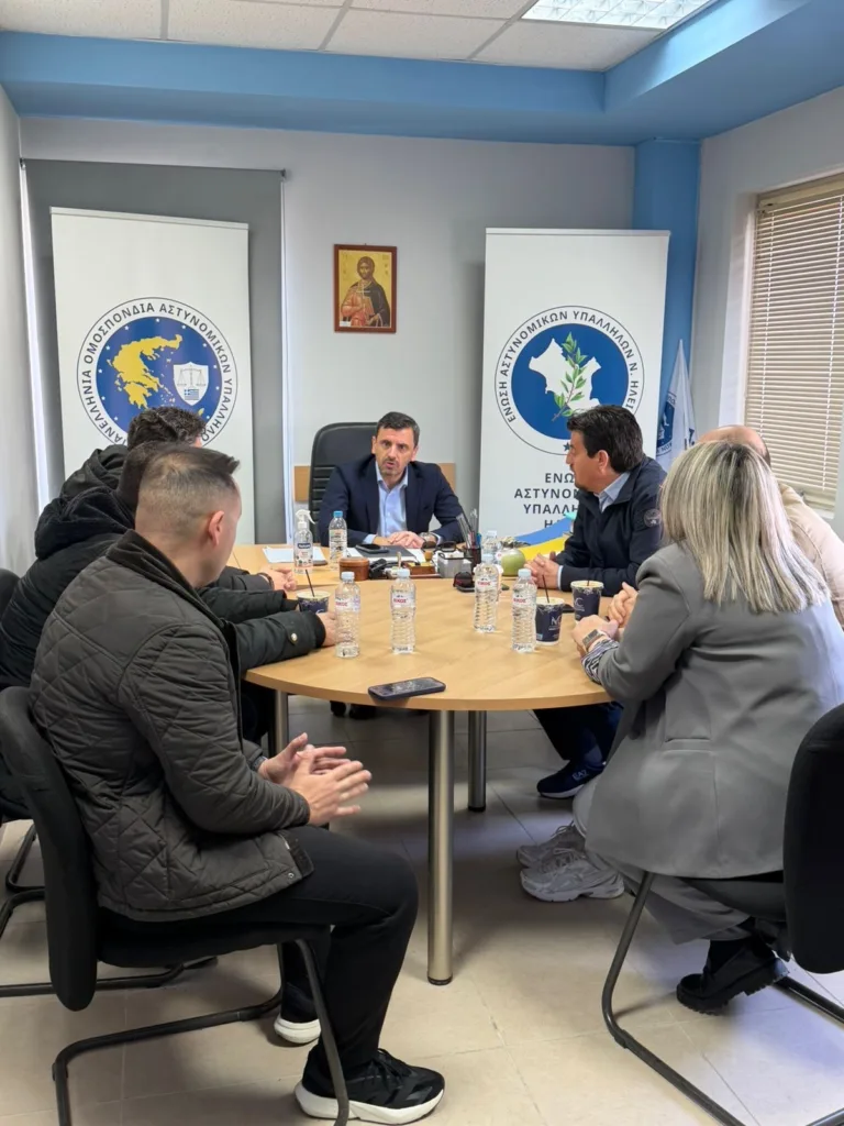 Ηλεία: Συνεργασία Νικολακόπουλου - Αστυνομικών για την ασφάλεια των πολιτών ΦΩΤΟ 29 Ηλεία: Συνεργασία Νικολακόπουλου - Αστυνομικών για την ασφάλεια των πολιτών ΦΩΤΟ