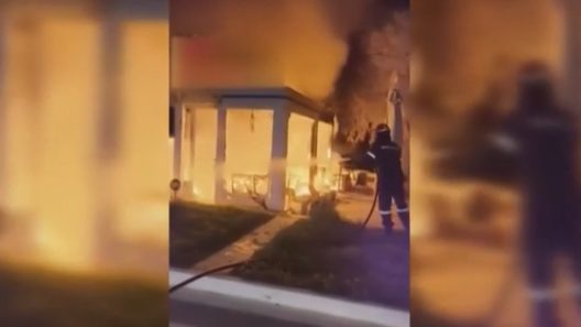 Αττική: Εμπρηστική επίθεση σε καφετέρια