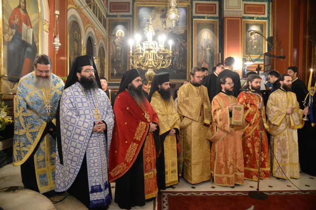 Πάτρα: Λαμπρὸς εσπερινὸς στον Μητροπολιτικὸ Ναό της Πάτρας ΦΩΤΟ 31 Πάτρα: Λαμπρὸς εσπερινὸς στον Μητροπολιτικὸ Ναό της Πάτρας ΦΩΤΟ