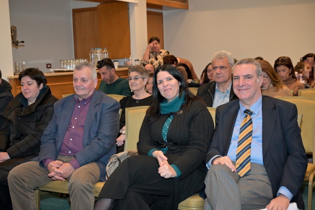 Το βιβλίο των Μικρών Αχαιών Παραμυθάδων «Μια φορά... και ένα παιδί», στην Πάτρα ΦΩΤΟ