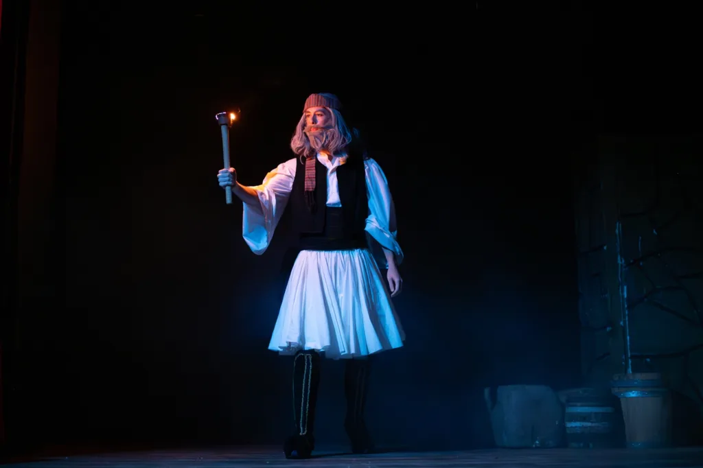 Αφιερωμένη στο «Μεσολόγγι η φετινή θεατρική παράσταση της Χριστιανικής Εστίας Πατρών ΦΩΤΟ