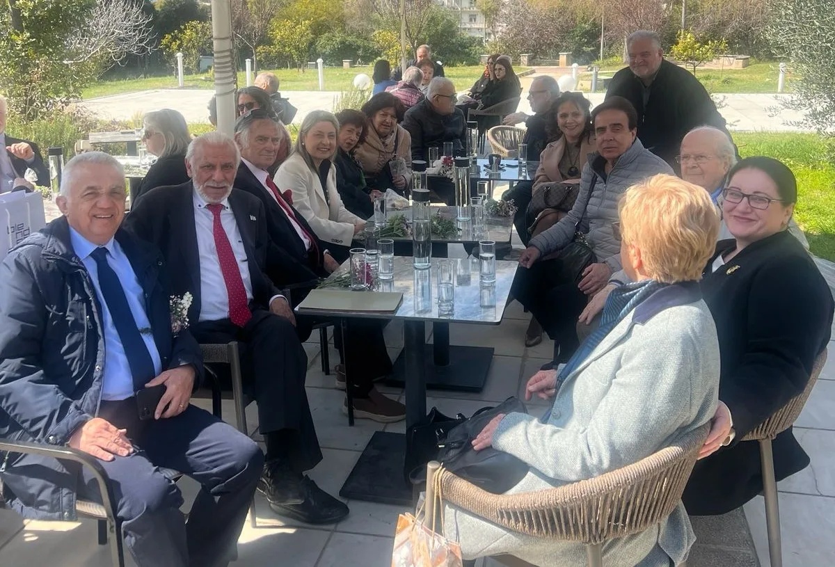 Η Αλεξοπούλου στην αρτοκλασία της Ένωσης Καλαβρυτινών Αθήνας για του Αγίου Αλεξίου ΦΩΤΟ