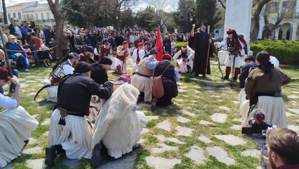 Ο Μητροπολίτης Χρυσόστομος για την αναπαράσταση της ορκωμοσίας από τον Παλαιών Πατρών Γερμανό ΦΩΤΟ