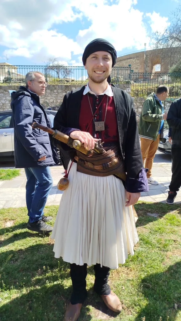 Ο Μητροπολίτης Χρυσόστομος για την αναπαράσταση της ορκωμοσίας από τον Παλαιών Πατρών Γερμανό ΦΩΤΟ