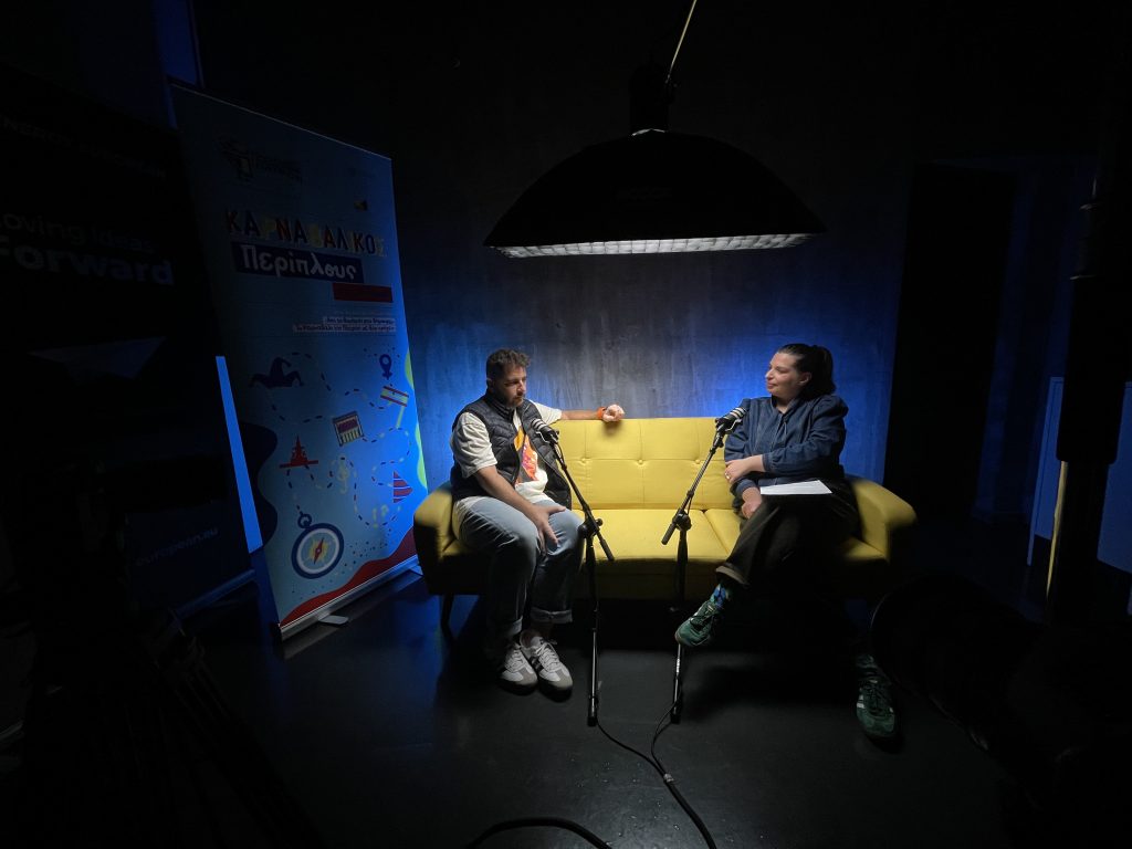 Ο «Καρναβαλικός Περίπλους της Πάτρας» από την Καρναβαλική Ακαδημία ΒΙΝΤΕΟ - ΦΩΤΟ