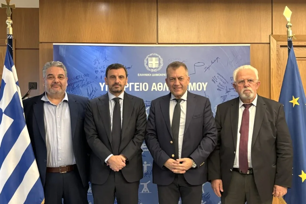 Ηλεία: Ασφαλείς μετακινήσεις πολιτών με παρέμβαση Νικολακόπουλου ΦΩΤΟ