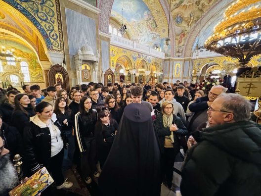 Γέμισε από μαθητές της Τρίπολης ο Αγιος Ανδρέας Πατρών, παρόντος του Αρκά Μητροπολίτη Χρυσυστόμου ΦΩΤΟ 26 Γέμισε από μαθητές της Τρίπολης ο Αγιος Ανδρέας Πατρών, παρόντος του Αρκά Μητροπολίτη Χρυσυστόμου ΦΩΤΟ