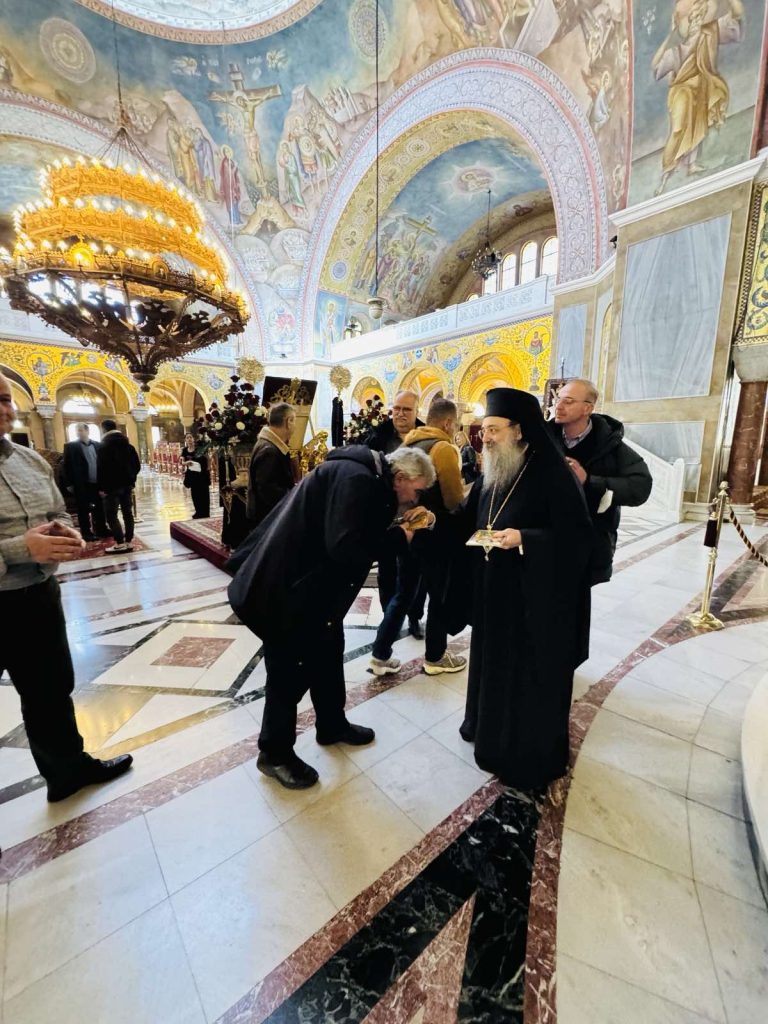 Γέμισε από μαθητές της Τρίπολης ο Αγιος Ανδρέας Πατρών, παρόντος του Αρκά Μητροπολίτη Χρυσυστόμου ΦΩΤΟ