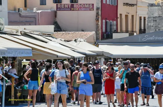 Τουρισμός: Σκιά αβεβαιότητας της καλοκαιρινής σεζόν