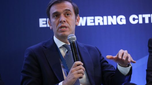 «Η Ελλάδα να μείνει σταθερά προσηλωμένη στο Διεθνές δίκαιο»