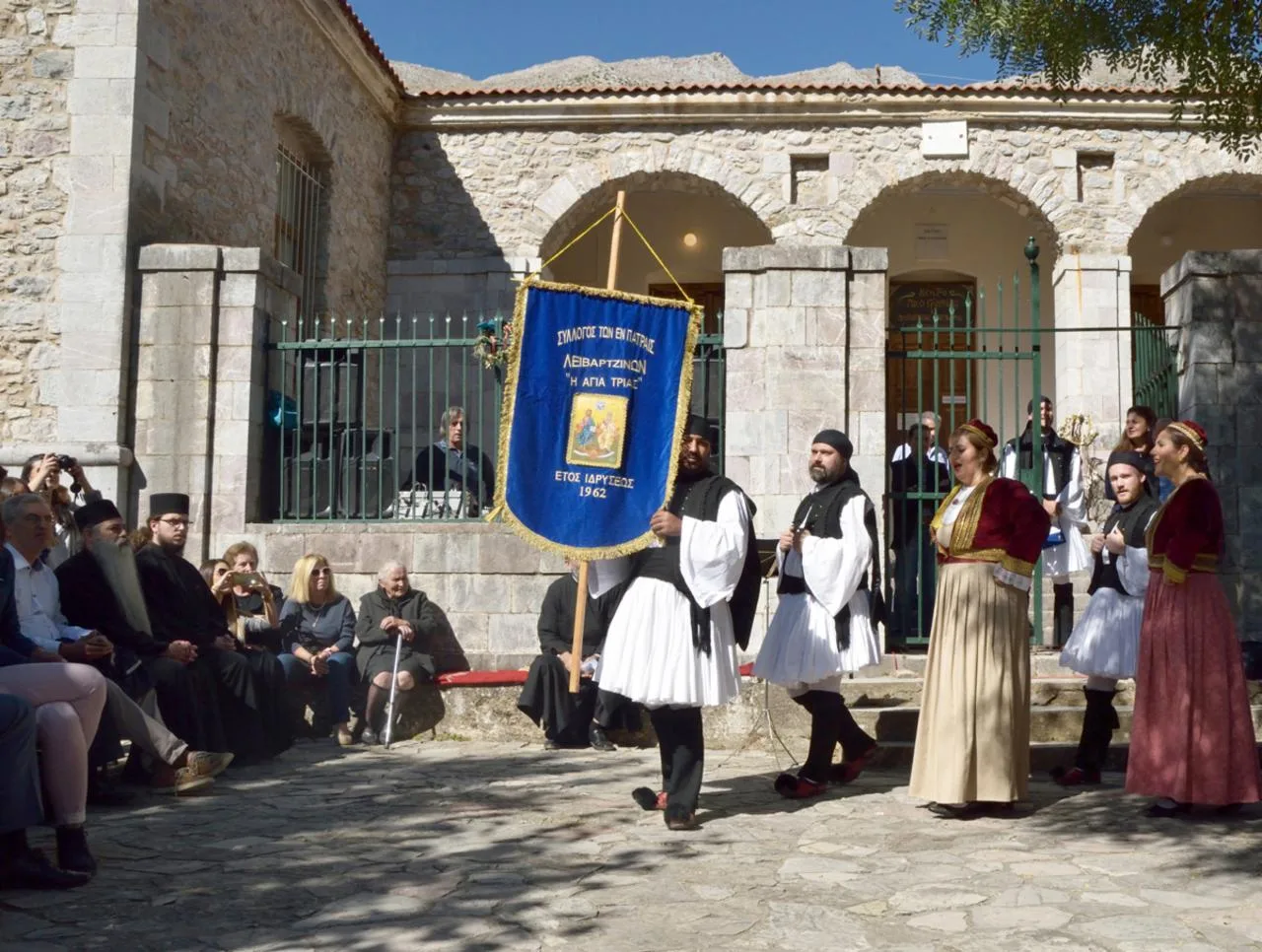 Τα Καλάβρυτα τιμούν την κήρυξη της Επανάστασης στην Αγία Λαύρα και την Απελευθέρωση της πόλης