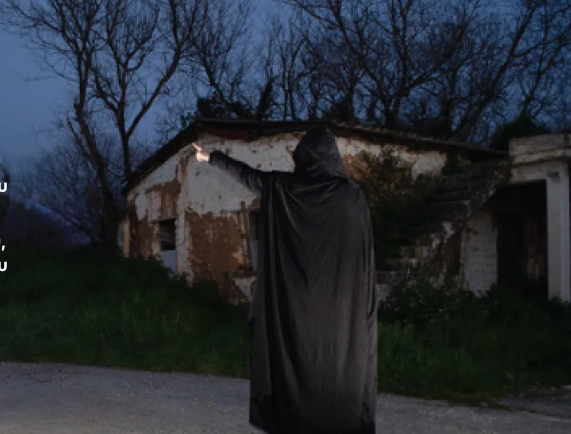 Ο ιστορίες τρόμου σε θεατρική διασκευή και σκηνοθεσία Γιώργου Παπαστεφάνου