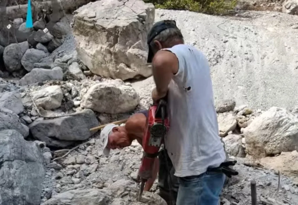 Ανάδειξη μονοπατιού στα επιβλητικά Ύδατα της Στυγός