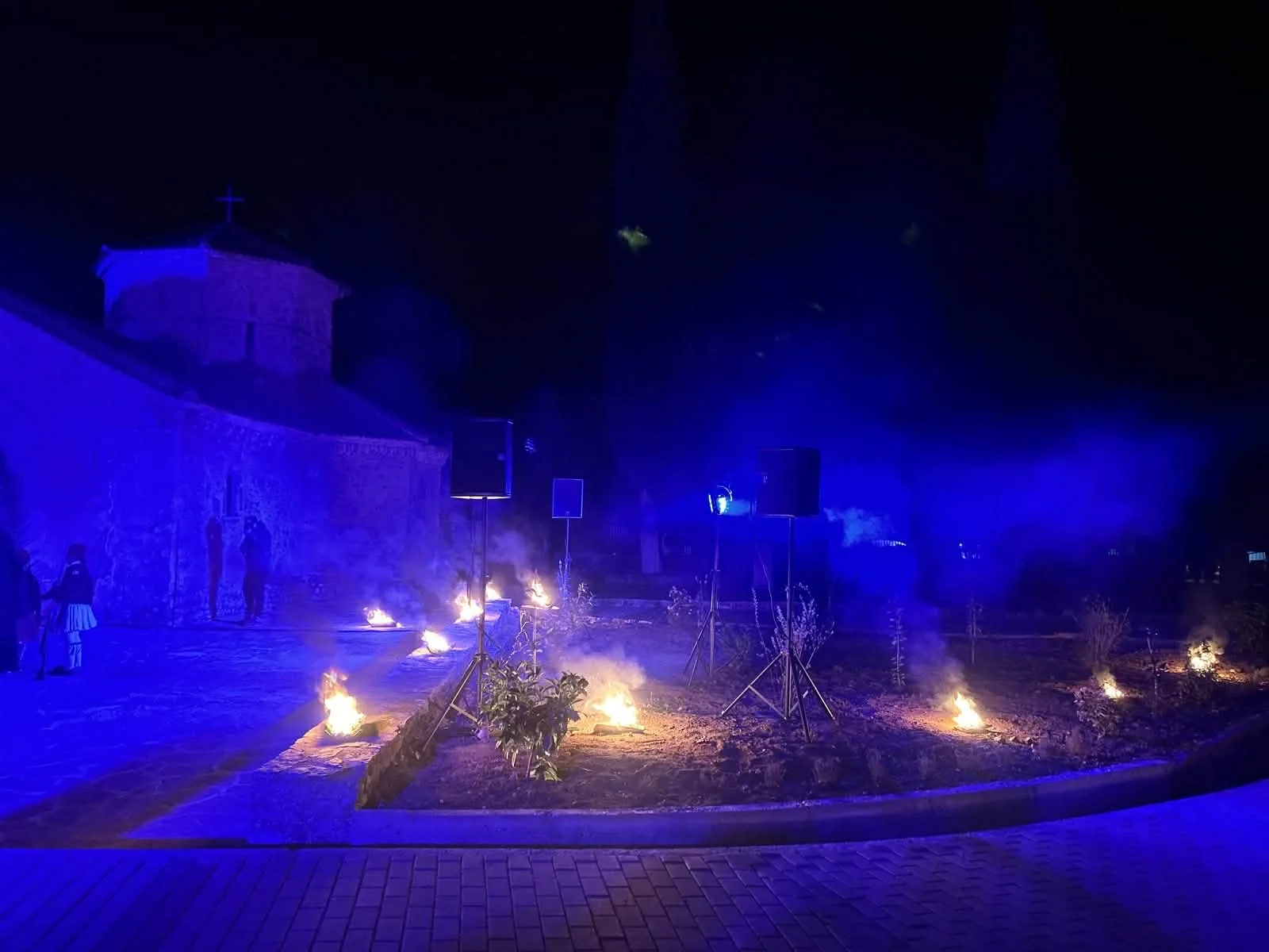 Η φαντασμαγορική αναπαράσταση του Αγώνα της Επανάστασης του 1821 στην Μονή Αγίας Λαύρας ΦΩΤΟ