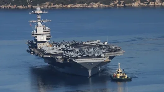 Καταπλέει στη Σούδα το αμερικανικό αεροπλανοφόρο Gerald R. Ford μετά την πυρκαγιά