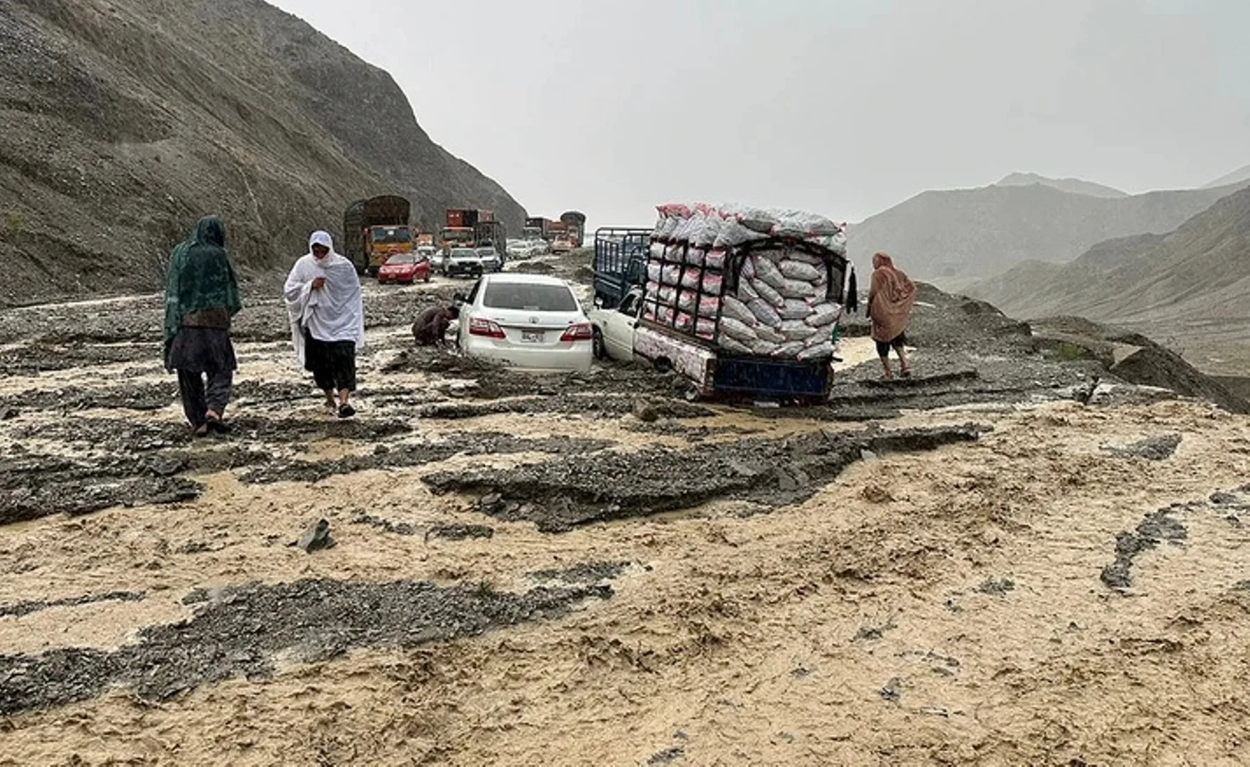 Το Αφγανιστάν πλήττεται από φονικές πλημμύρες, στους 22 οι νεκροί