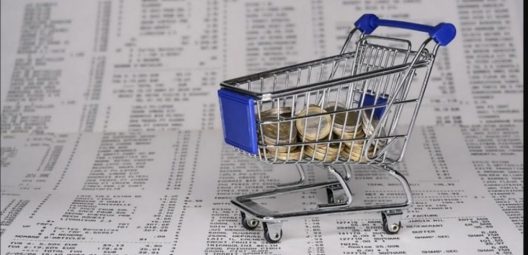 Ακρίβεια: «Εφ’ όπλου λόγχη» με έτοιμο πακέτο έκτακτων μέτρων η Ελληνική Κυβέρνηση