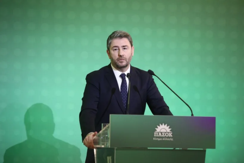 Ανδρουλάκης στο 4ο Συνέδριο του ΠΑΣΟΚ: «Όλοι μαζί να γράψουμε μια νέα σελίδα για την πατρίδα και τον λαό μας»