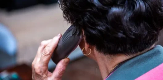 Πάτρα: Συνελήφθη άνδρας για εξαπάτηση ηλικιωμένης με 12.500€ σε κάδο απορριμμάτων!