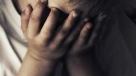 Οι ζωγραφιές του ανήλικου αποκάλυψαν την υπόθεση ασέλγειας