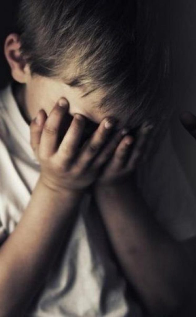 Οι ζωγραφιές του ανήλικου αποκάλυψαν την υπόθεση ασέλγειας