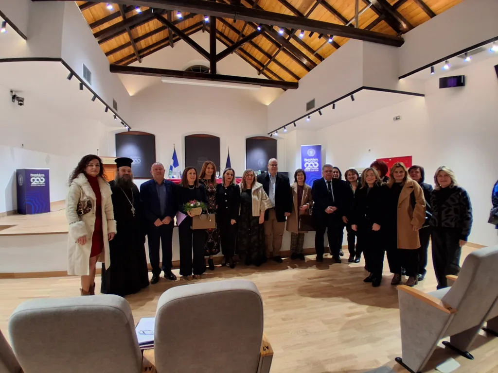 Μεσολόγγι: Ενημέρωση από Αστυνομία και γονείς για ασφαλή πλοήγηση και αντιμετώπιση του σχολικού εκφοβισμού ΦΩΤΟ