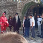 Η «Ελευθερίας Πορεία» από μαθητές των Καλαβρύτων στην Αγία Λαύρα ΦΩΤΟ