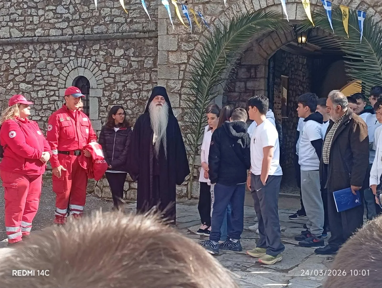 Η «Ελευθερίας Πορεία» από μαθητές των Καλαβρύτων στην Αγία Λαύρα ΦΩΤΟ