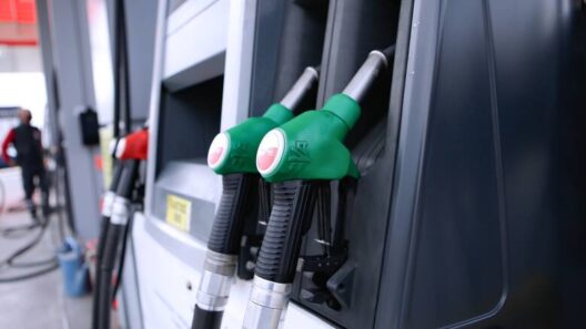 Ελλάδα: Στις ακριβότερες χώρες της Ευρώπης στη βενζίνη