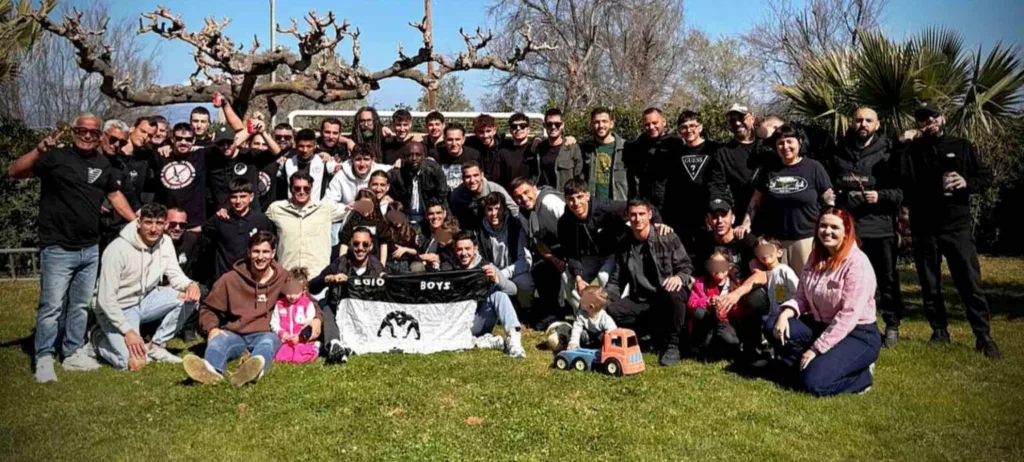 Οι Bianconeri του Παναιγιάλειου μια οικογένεια, με μπάρμπεκιου ΦΩΤΟ