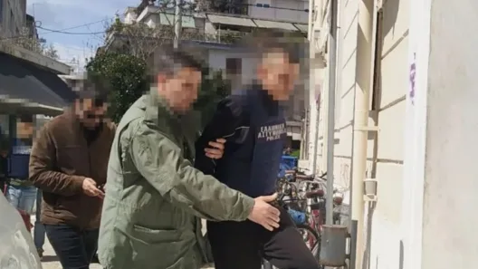 Εγκλημα Καρδίτσα: Τι ισχυρίστηκε ο 17χρονος στην απολογία του