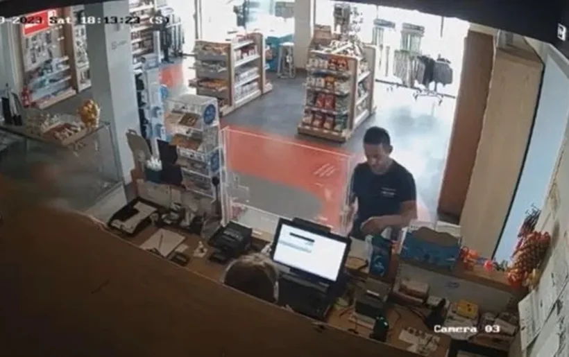 Ηλεία - Υπόθεση Γκολφίνου: Νέα στοιχεία για τον θάνατο του 46χρονου - Το «μυστικό» του δάσους Κουνουπελίου 24 Ηλεία - Υπόθεση Γκολφίνου: Νέα στοιχεία για τον θάνατο του 46χρονου - Το «μυστικό» του δάσους Κουνουπελίου