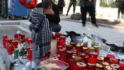 Καλαμαριά - Μητέρα 20χρονου: Σταματήστε την αναπαραγωγή του βίντεο - Πατέρας: Οι δολοφόνοι να μην ξαναδούν το φως του ήλιου