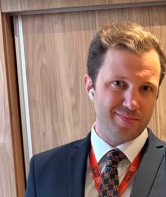 Το σπαρακτικό «αντίο» της μητέρας του 34χρονου δύτη που χάθηκε στο «Πηγάδι του Διαβόλου»