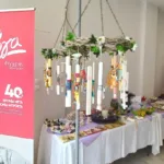 Το Πασχαλινό παζάρι της «Φλόγας», στην Πάτρα, με λαμπάδες και διακοσμητικά