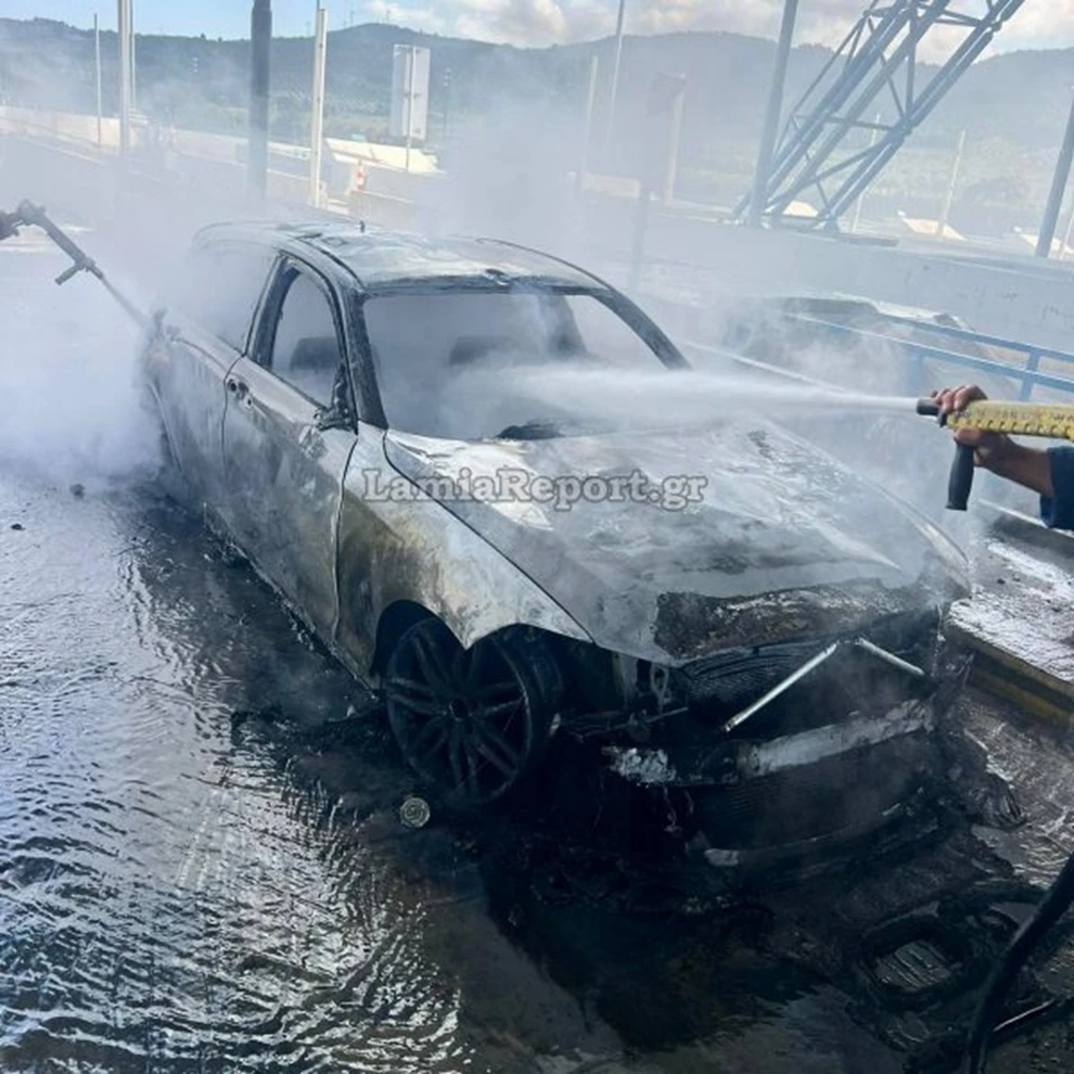 «Λαμπάδιασε» αυτοκίνητο στα διόδια Τραγάνας ΦΩΤΟ 29 «Λαμπάδιασε» αυτοκίνητο στα διόδια Τραγάνας ΦΩΤΟ