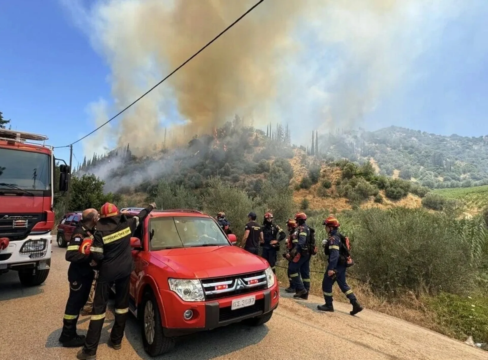 Αχαΐα: Στο «κόκκινο» για εκδήλωση πυρκαγιάς και την Κυριακή