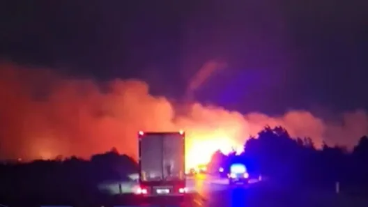 Εκλεισε η ΠΑΘΕ λόγω φωτιάς στο ύψος των Μαλγάρων ΝΕΟΤΕΡΑ