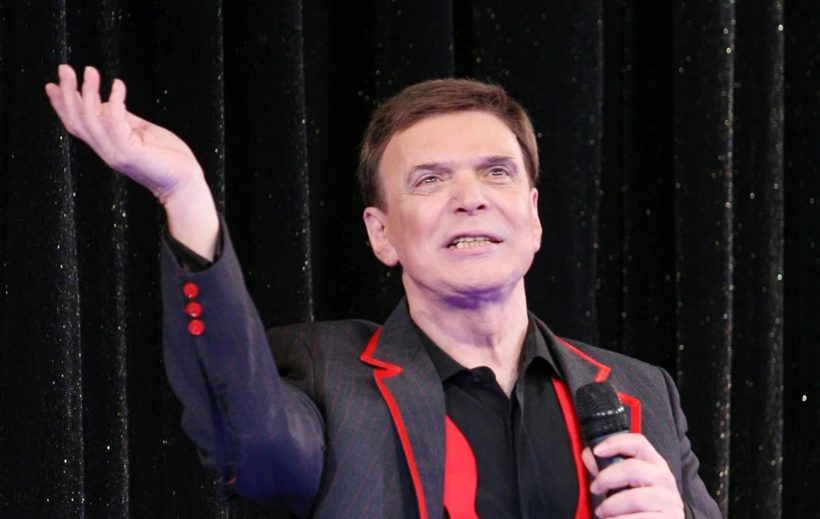 Ο εμβληματικός σόουμαν, Γιώργος Μαρίνος