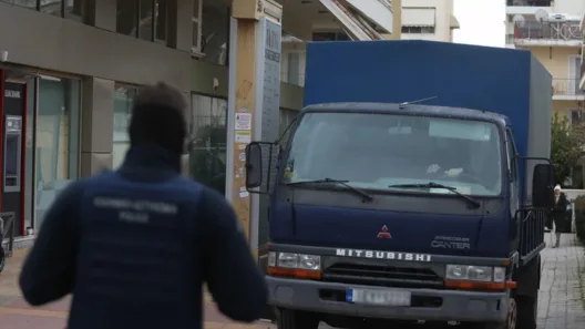 Ποιος είναι ο πασίγνωστος γκαλερίστας που συνελήφθη - Το βίντεο που τον «έκαψε»