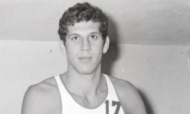 «Φτωχότερο» το μπάσκετ: Απεβίωσε ο Βασίλης Γκούμας