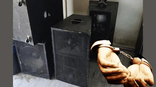 Πάτρα: «Φασαριόζικος» ανήλικος με μουσική εν ώρα κοινής ησυχίας