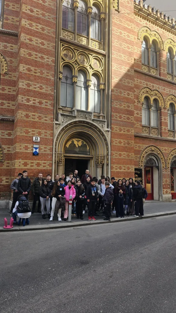 Εκπαιδευτική επίσκεψη μαθητών του Γυμνασίου Σαραβαλίου σε Βιέννη και Πράγα ΦΩΤΟ