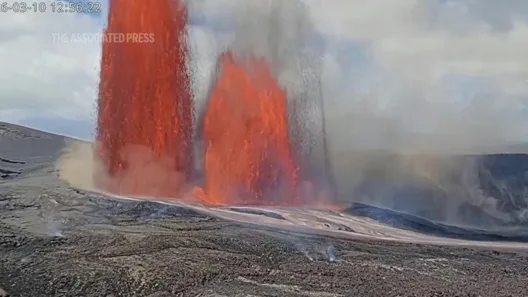 Εντυπωσιακές εικόνες από το ηφαίστειο Κιλαουέα