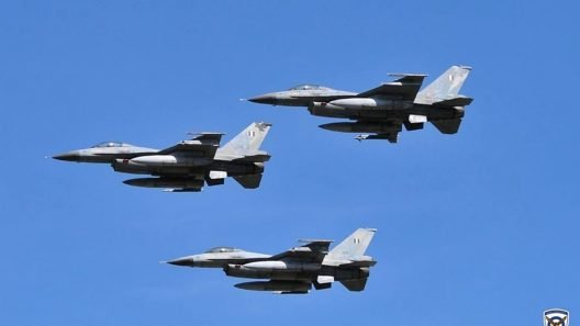 Ανδραβίδα: Σε εξέλιξη η άσκηση «Ηνίοχος 2026» με Rafale και F-16 Viper