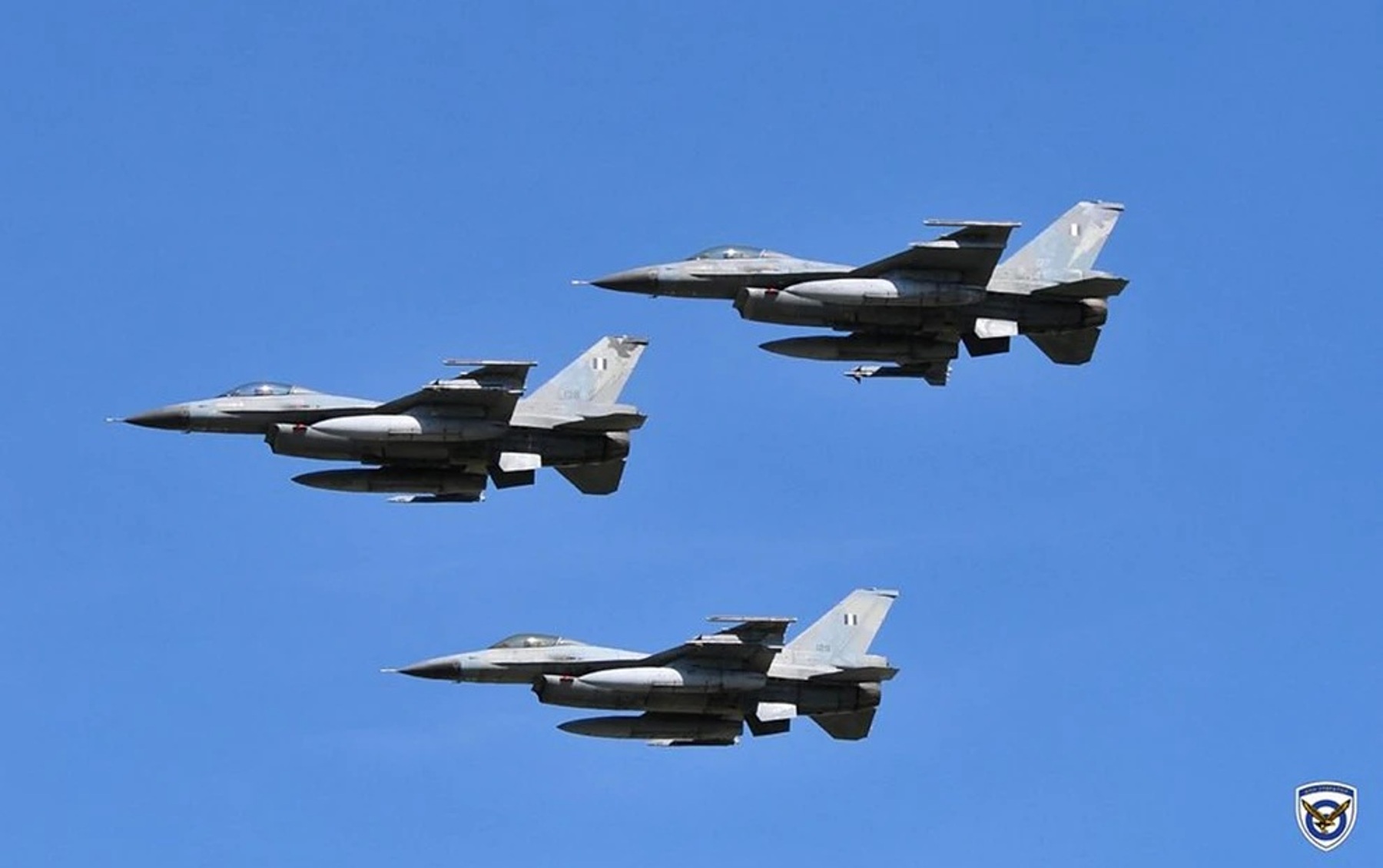 Ανδραβίδα: Σε εξέλιξη η άσκηση «Ηνίοχος 2026» με Rafale και F-16 Viper