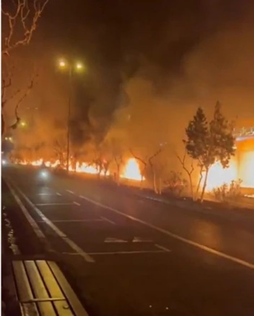 Φλεγόμενες λωρίδες πετρελαίου στους δρόμους στη Τεχεράνη, εκρήξεις σε αγωγούς ΦΩΤΟ - ΒΙΝΤΕΟ