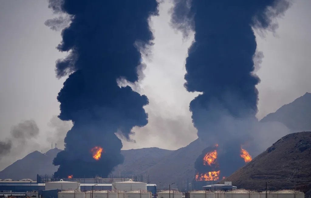 Νέο χτύπημα στη Μέση Ανατολή: Ισραηλινή επίθεση σε εγκαταστάσεις φυσικού αερίου του Ιράν - Η εμπλοκή Τραμπ ΒΙΝΤΕΟ