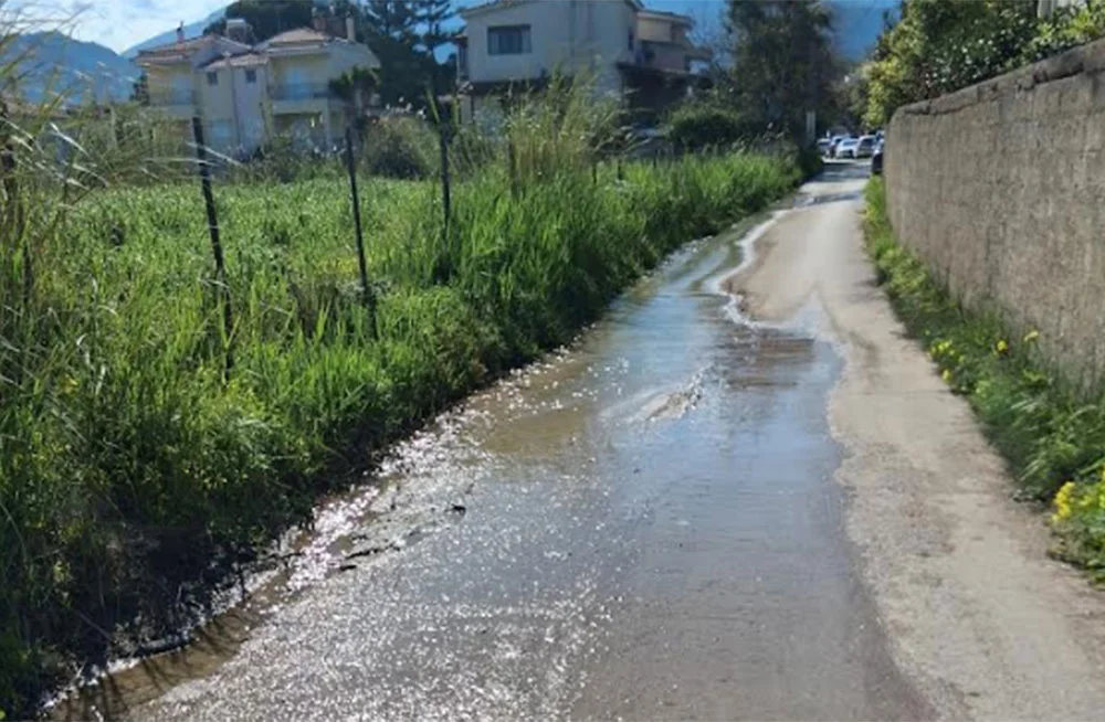 Αγιος Βασίλειος Πατρών: Αδιάβατος δρόμος, πραγματική «τσουλήθρα» ΦΩΤΟ 29 Αγιος Βασίλειος Πατρών: Αδιάβατος δρόμος, πραγματική «τσουλήθρα» ΦΩΤΟ